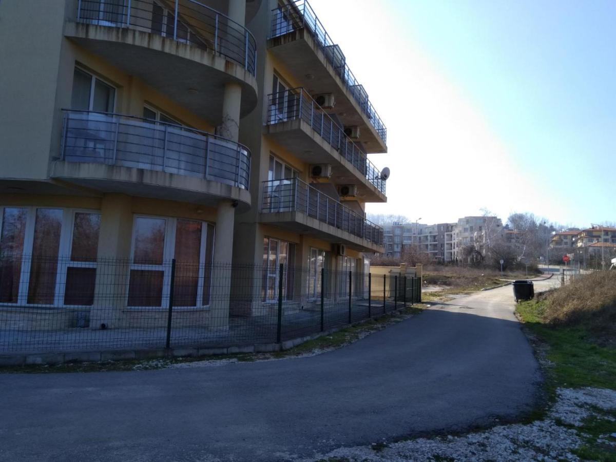Apartamento Sunny House Byala Byala  Exterior foto