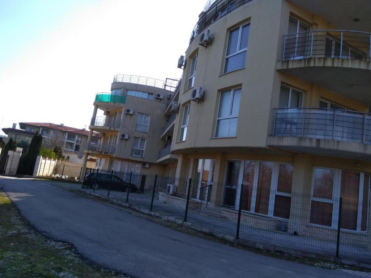Apartamento Sunny House Byala Byala  Exterior foto