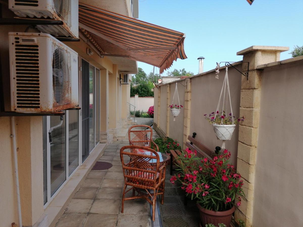 Apartamento Sunny House Byala Byala  Exterior foto